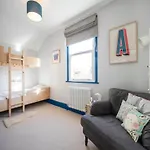 Pass The Keys London Spacious Dulwich Family House With Pool